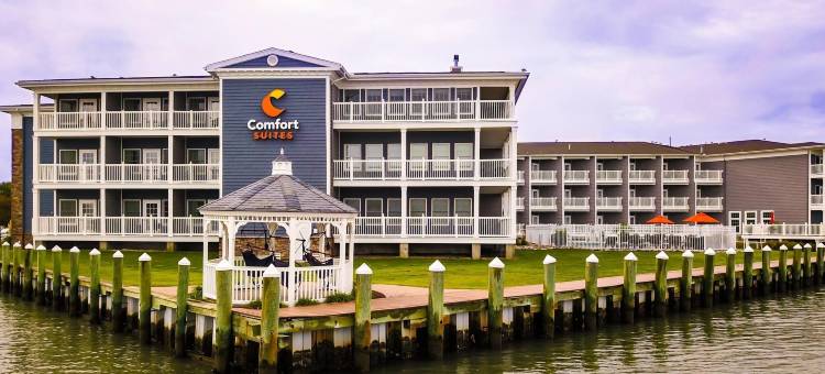钦科蒂格岛海湾舒适套房度假村(Comfort Suites Chincoteague Island Bayfront Resort)图片