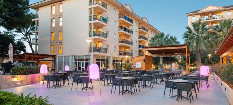 坎皮卡福特皇宫公寓酒店(Aparthotel Can Picafort Palace)图片