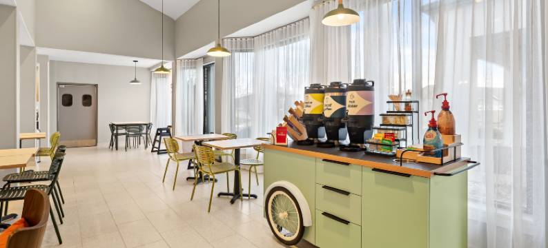 希尔顿贝滕多夫四城-spark酒店(Spark by Hilton Bettendorf Quad Cities)图片