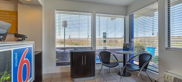 瓦列霍-六旗乐园西部6号汽车旅馆(Motel 6 Vallejo, CA - Six Flags West)图片