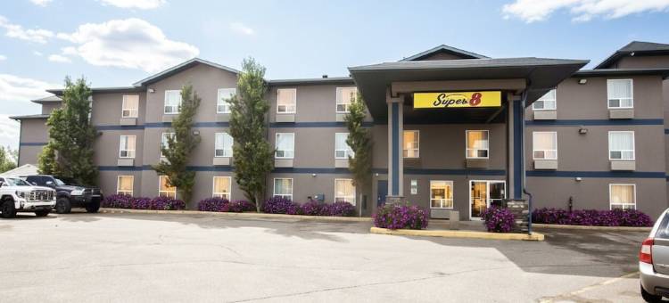 怀特考特速8酒店(Super 8 by Wyndham Whitecourt)图片