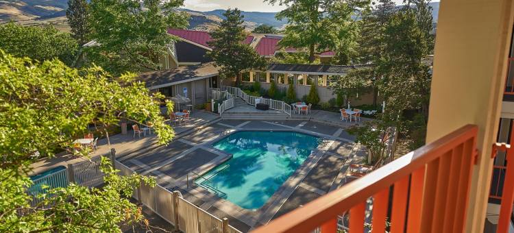 阿什兰山套房酒店(Ashland Hills Hotel & Suites)图片
