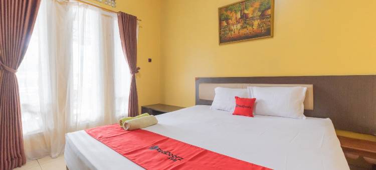 RedDoorz @ Hotel Arwana Safari Puncak (Formerly Hotel Arwana Safari Puncak)图片