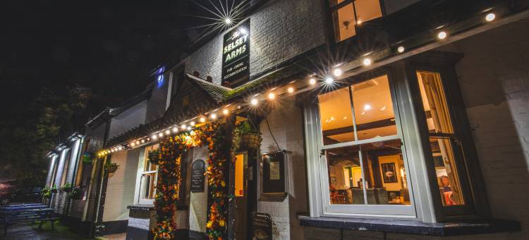 塞尔西阿姆斯旅馆(The Selsey Arms)图片