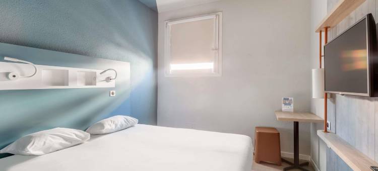 宜必思快捷布尔昆雅里昂中心酒店(Ibis Budget Bourgoin Jallieu Centre)图片