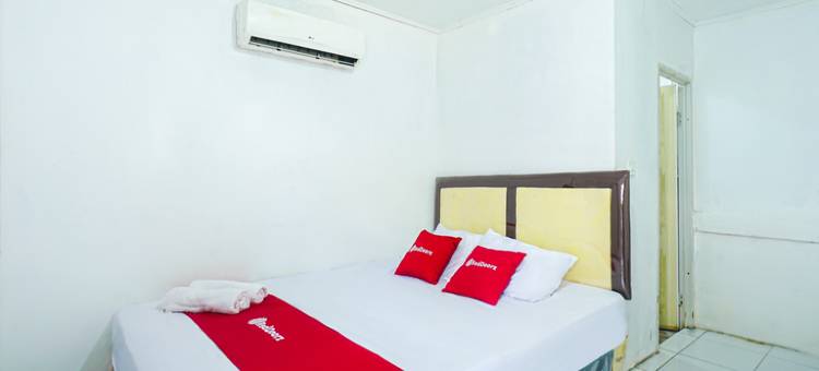 红多兹酒店Pondok Diana-Ujung Genteng海滩4(RedDoorz @ Pondok Diana Pantai Ujung Genteng 4)图片