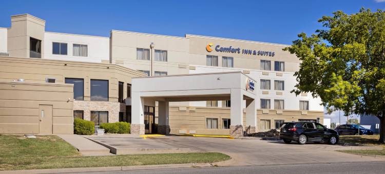 舒适套房酒店威奇托东北(Comfort Inn & Suites Wichita Northeast)图片