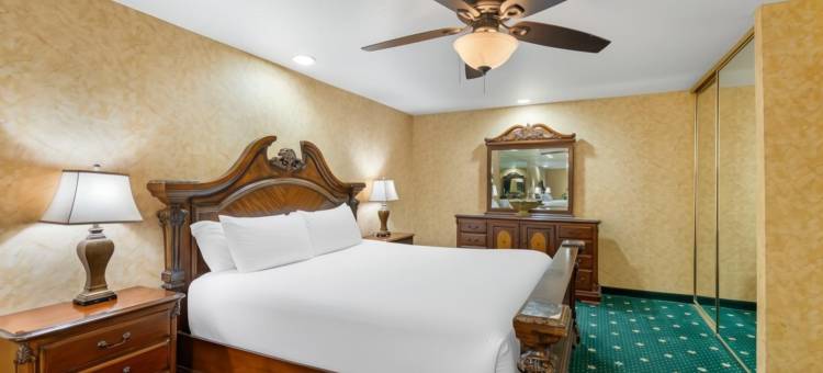 红狮罗格摄政梅德福机场酒店(Red Lion Hotel Rogue Regency Medford Airport)图片