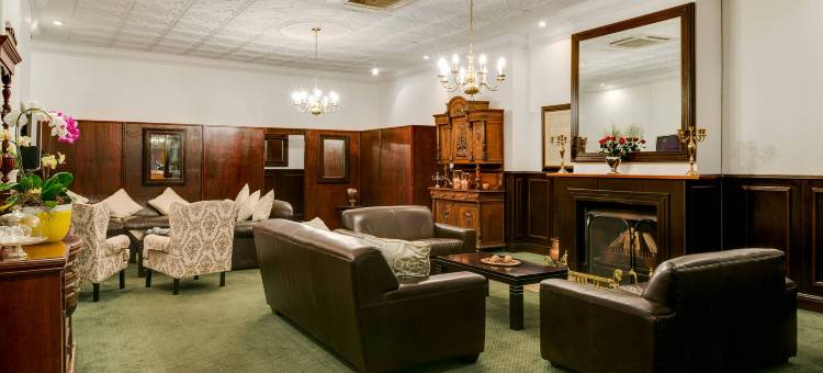 斯泰伦布什Protea酒店多普斯赫伊斯&水疗中心(Protea Hotel Dorpshuis & Spa Stellenbosch)图片