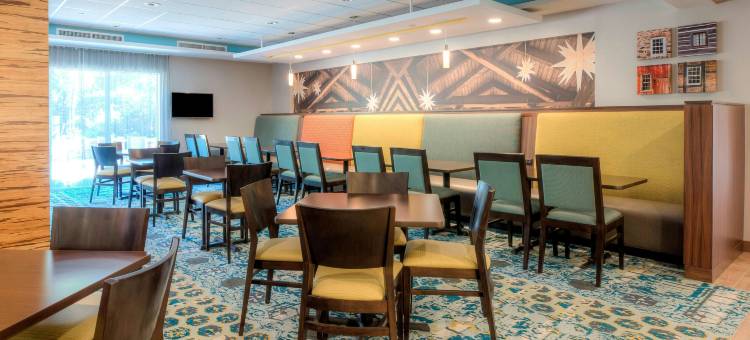 温斯顿塞勒姆市中心万枫套房酒店(Fairfield Inn & Suites Winston-Salem Downtown)图片
