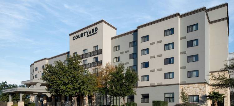 圣安东尼奥RIM六旗万怡酒店(Courtyard San Antonio Six Flags® at the Rim)图片