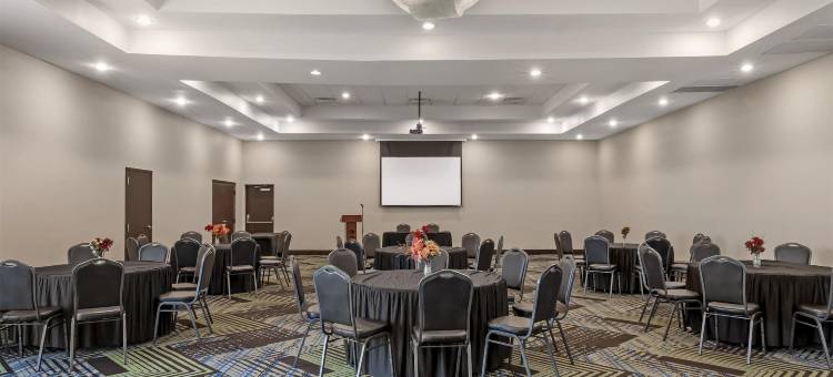 亚特兰大机场东贝斯特韦斯特优质酒店(Best Western Plus Atlanta Airport-East)图片