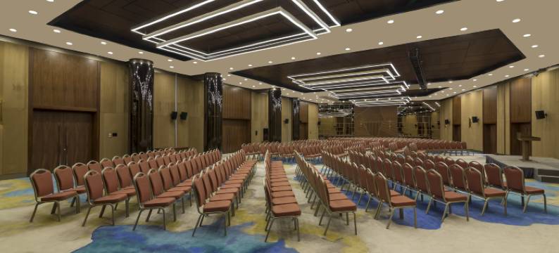 内夫谢希尔卡帕多奇亚皇冠假日酒店(Crowne Plaza CAPPADOCIA – NEVSEHIR by IHG)图片