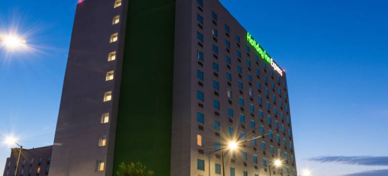 萨尔蒂洛佐纳航空港智选假日酒店(Holiday Inn Express SALTILLO ZONA AEROPUERTO by IHG)图片