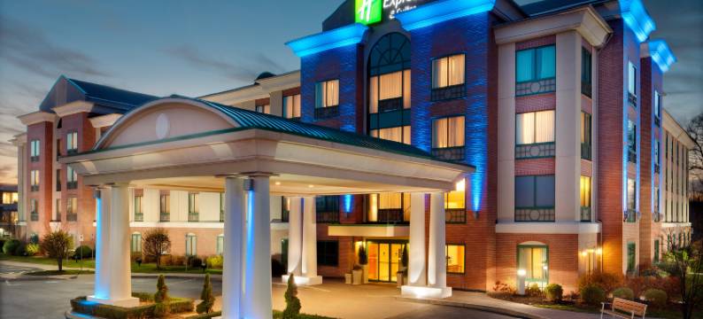 智选假日套房酒店沃里克普罗维登斯(机场)(Holiday Inn Express & Suites WARWICK-PROVIDENCE (AIRPORT) by IHG)图片