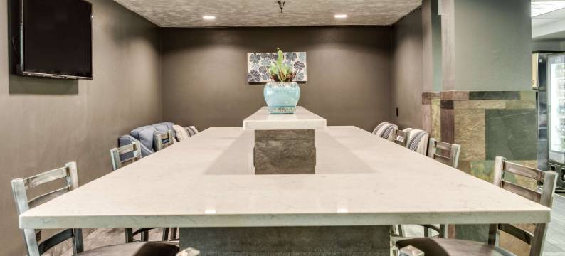 波斯特福尔斯贝斯特韦斯特SureStay Plus酒店(SureStay Plus Hotel by Best Western Post Falls)图片