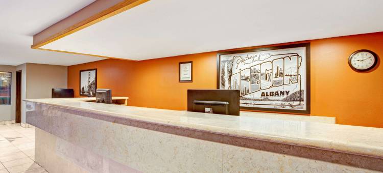 奥尔巴尼速8酒店(Super 8 by Wyndham Albany)图片