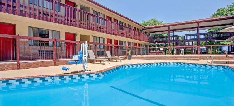 奥尔巴尼速8酒店(Super 8 by Wyndham Albany)图片