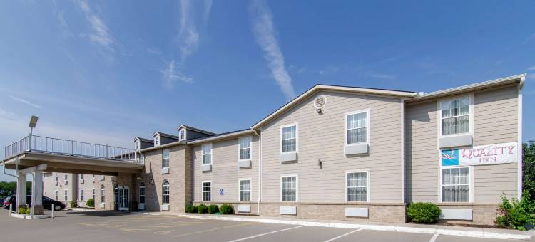 科尔尼利伯蒂凯艺酒店(Quality Inn Kearney - Liberty)图片