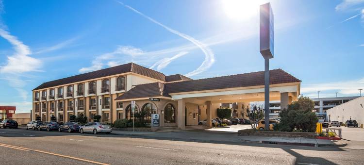 诺沃克贝斯特韦斯特酒店(Best Western Norwalk Inn)图片
