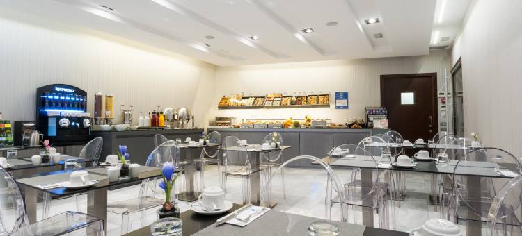 伊科尼克兰布拉大道(Ikonik Ramblas)图片