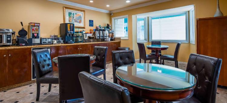 丹纳岬港海滨贝斯特韦斯特优质酒店(Best Western Plus Dana Point Inn-by-The-Sea)图片