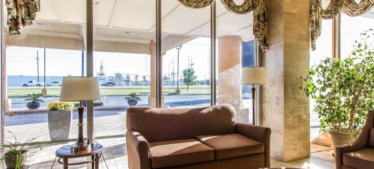 大学附近阿达品质酒店(Quality Inn Ada near University)图片