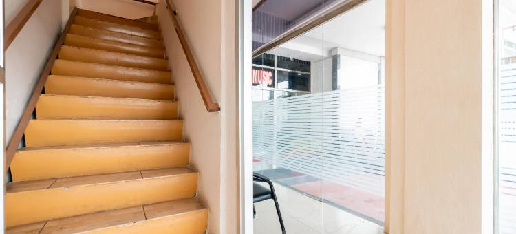 红门伊斯兰教义-RS马塔巴东附近(RedDoorz Syariah Near RS Mata Padang)图片