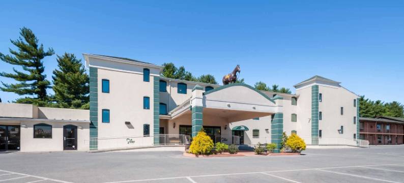 罗德威套房酒店(Rodeway Inn & Suites)图片