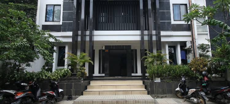 阿尔维里花园酒店BSD(Alviry Garden BSD)图片