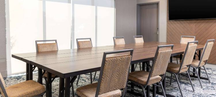 欢朋旅馆和套房圣罗莎索诺玛葡萄酒乡(Hampton Inn & Suites by Hilton Santa Rosa Sonoma Wine Country)图片