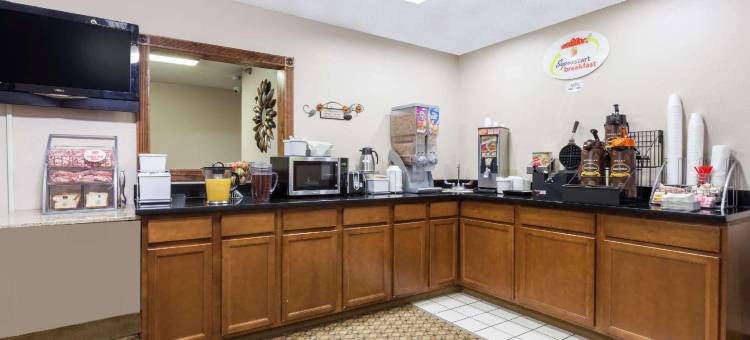 哈里斯堡速8酒店(Super 8 by Wyndham Harrisburg)图片