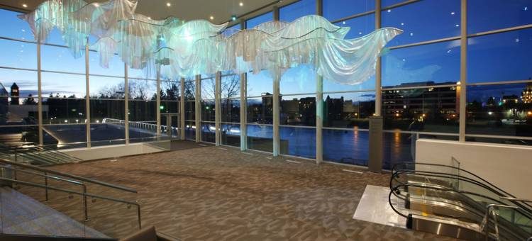 斯波坎机场温德姆华美达酒店(Ramada by Wyndham Spokane Airport)图片