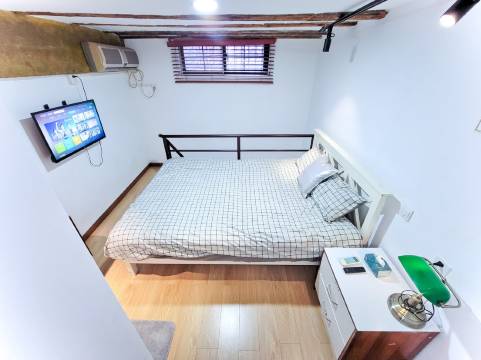 暖居上海民宿(陕西南路4号分店)