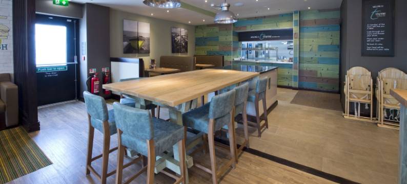 费利克斯托镇中心普瑞米尔酒店(Premier Inn Felixstowe Town Centre)图片