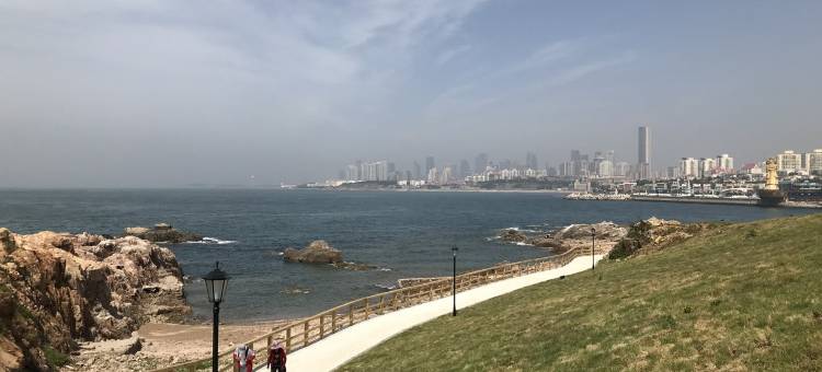 个人五四广场奥帆基地步行5分钟到海边公寓(丰原路分店)图片
