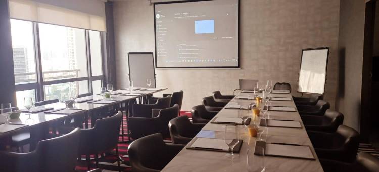 首都O950 AHM套房-ACQUA(Capital O 950 Ahm Suites at Acqua)图片