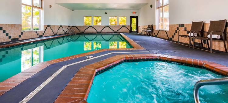 哈特福德贝斯特韦斯特优质酒店(Best Western Plus Hartford Lodge)图片