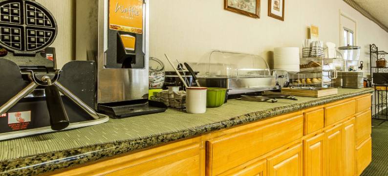 硅谷凯艺套房酒店(Quality Inn & Suites Silicon Valley)图片