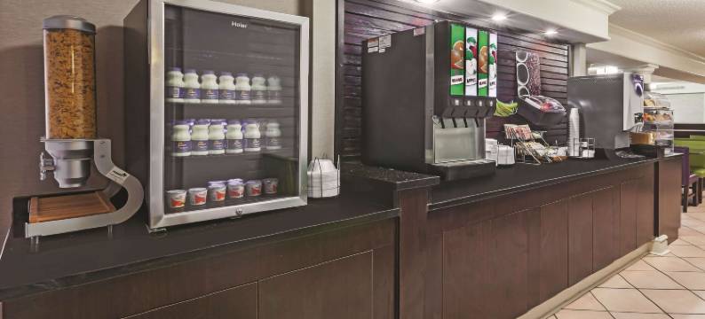 休斯敦赛费尔Travelodge by Wyndham酒店(Travelodge by Wyndham Houston Cy-Fair)图片