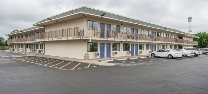 密苏里堪萨斯城 - 机场 6 号汽车旅馆(Motel 6 Kansas City, MO - Airport)图片