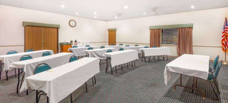 阿尔皮纳戴斯酒店(Days Inn by Wyndham Alpena)图片