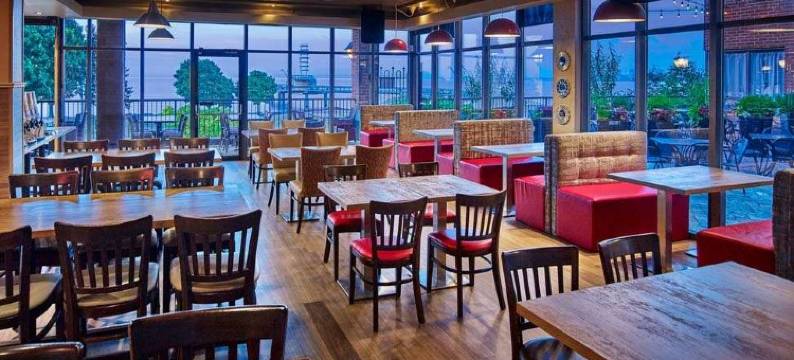 河滨酒店(Waterfront Hotel Downtown Burlington)图片