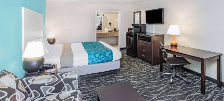 休斯顿霍比机场温德姆豪生酒店(Howard Johnson by Wyndham Houston Hobby Airport)图片