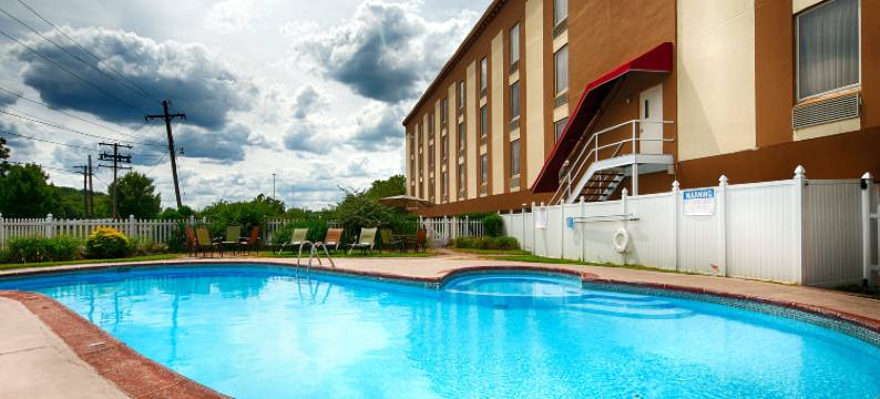 华盛顿堡贝斯特韦斯特酒店(Best Western Fort Washington Inn)图片