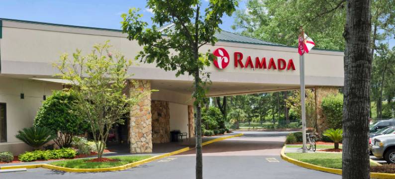 杰克逊维尔华美达酒店及会议中心(Ramada by Wyndham Jacksonville Hotel & Conference Center)图片