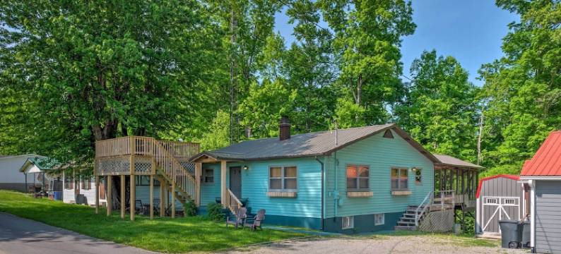 康伯兰湖生态度假村：火坑+景观(Lake Cumberland Eclectic Retreat Fire Pit and Views)图片