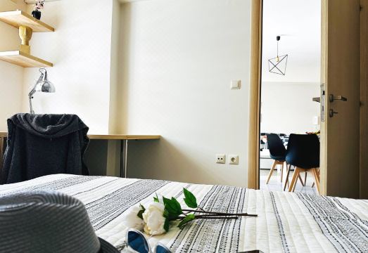 Cozy Snuggle- 2Min to Beach, 6Min Walk to Old Town Hotel Overview