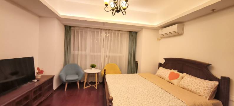 云溪彩电塔民宿(青年大街分店)图片