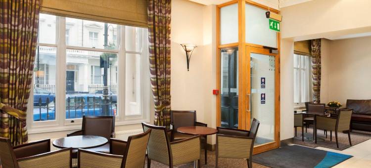 Holiday Inn Express 伦敦 - 维多利亚(Holiday Inn Express London - Victoria)图片